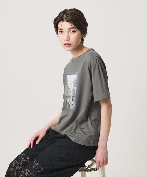 BEAUTY&YOUTH UNITED ARROWS（ビューティーアンドユースユナイテッドアローズ）の「【WEB限定 Wardrobe DAILY MINIMAL】フォトプリントTシャツ（Tシャツ/カットソー・レディース・その他3/その他1/その他2・FREE）」の8枚目の写真