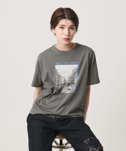BEAUTY&YOUTH UNITED ARROWS（ビューティーアンドユースユナイテッドアローズ）の「【WEB限定 Wardrobe DAILY MINIMAL】フォトプリントTシャツ（Tシャツ/カットソー・レディース・その他3/その他1/その他2・FREE）」の9枚目の写真