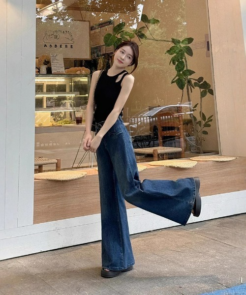 REBALANCE(リバランス)の「フレアデニムパンツ(デニムパンツ・レディース・A・SMALL/MEDIUM/LARGE)」の3枚目の写真