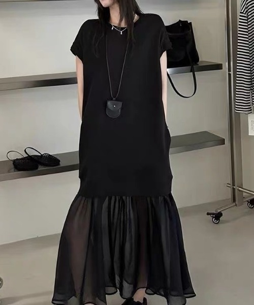 ampm(エーエムピーエム)の「異素材ワンピース シアーワンピース ドッキングワンピース(ワンピース・レディース・ブラック/グレー・FREE)」の1枚目の写真