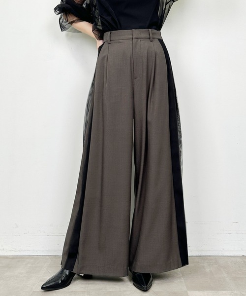 LUGIVA(ルギヴァ)の「【セットアップ可能】脇チュールパンツ(その他パンツ・レディース・チャコールグレー/ブラック・M)」の10枚目の写真