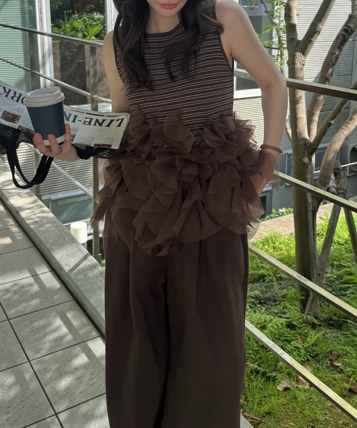 WILLFULLY(ウィルフリー)の「gradation frill no sleeve knit(ニット/セーター・レディース・ブラウン/ブラック/グレー系その他・FREE)」の4枚目の写真