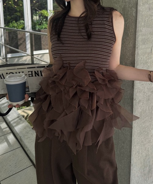WILLFULLY(ウィルフリー)の「gradation frill no sleeve knit(ニット/セーター・レディース・ブラウン/ブラック/グレー系その他・FREE)」の10枚目の写真