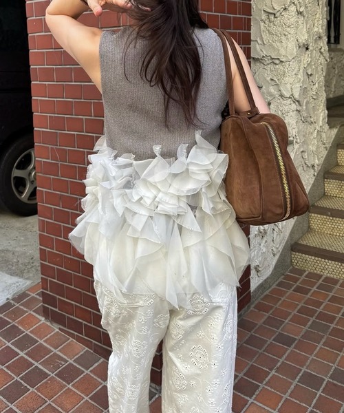 WILLFULLY(ウィルフリー)の「gradation frill no sleeve knit(ニット/セーター・レディース・ブラウン/ブラック/グレー系その他・FREE)」の13枚目の写真