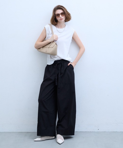 DRWCYS(ドロシーズ)の「ドライタッチノースリカットトップス(Tシャツ/カットソー・レディース・ホワイト/ベージュ/ブラック・FREE)」の17枚目の写真