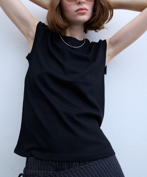 DRWCYS(ドロシーズ)の「ドライタッチノースリカットトップス(Tシャツ/カットソー・レディース・ホワイト/ベージュ/ブラック・FREE)」の13枚目の写真