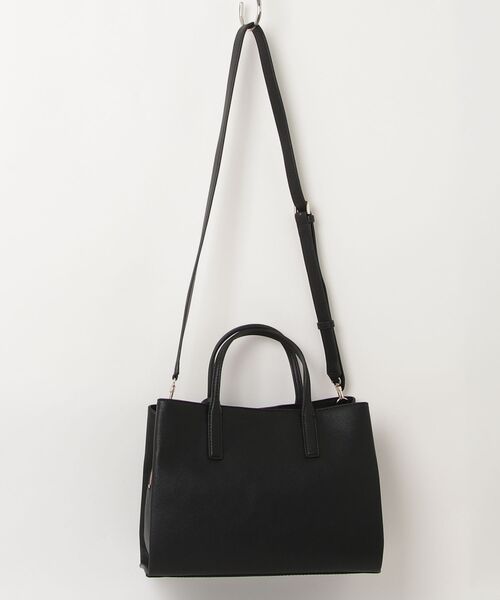 LUCCI Satchel | GUESS(ゲス) JAPAN 公式オンラインストア | GUESS