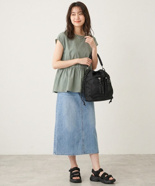 crossi(クロッシー)の「巾着バッグショルダー2WAYリュックナイロン防水軽量(ショルダーバッグ・レディース・グレー/ブラック/ベージュ・FREE)」の4枚目の写真