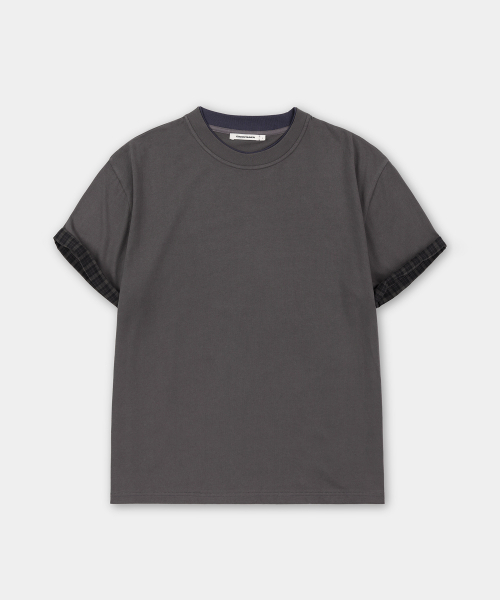 EXCONTAINER（エックスコンテナ）の「チェックレイヤードクロップハーフTシャツ (CHARCOAL)（Tシャツ/カットソー・メンズ・その他・MEDIUM/LARGE/X-LARGE）」の2枚目の写真