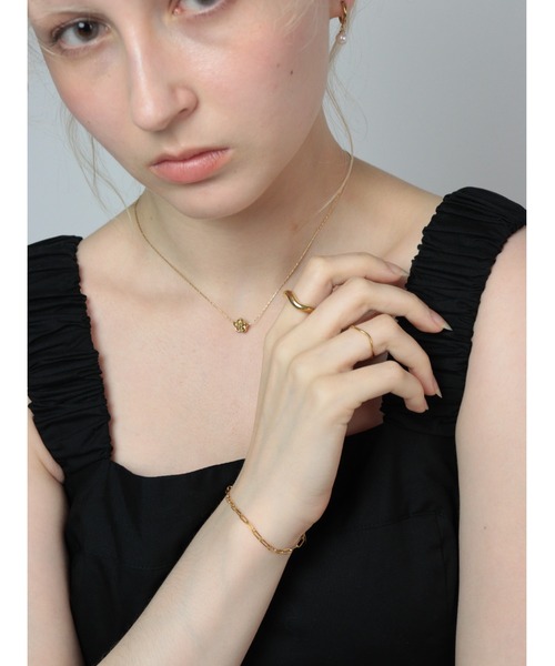 Bilan(ビラン)の「【BILAN】(金属アレルギー軽減)Slim Nuance Curve Ring/スリムニュアンスカーブリング(リング・レディース・ゴールド・FREE)」の6枚目の写真
