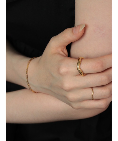 Bilan(ビラン)の「【BILAN】(金属アレルギー軽減)Slim Nuance Curve Ring/スリムニュアンスカーブリング(リング・レディース・ゴールド・FREE)」の10枚目の写真