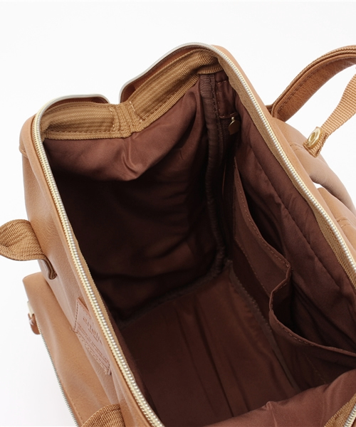 anello（アネロ）の「【anello】レトロ口金リュック ミニ（バックパック/リュック・レディース・ライトブラウン/ブラック/オフホワイト/ネイビー/ピンク・ONE SIZE）」の18枚目の写真