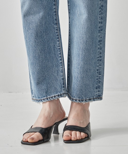 orSlow（オアスロウ）の「[orSlow/オアスロー]SHORT LENGTH 105 90s DENIM SKY BLUE/ZIPPER FLY（デニムパンツ・レディース・ライトブルー・0/1）」の6枚目の写真