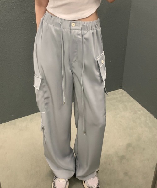FAVORITO(ファヴォリート)の「ドローコードリングリラックスパンツ(その他パンツ・レディース・ベージュ/グレー/ピンク・F)」の4枚目の写真