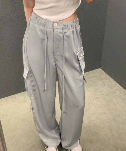 FAVORITO(ファヴォリート)の「ドローコードリングリラックスパンツ(その他パンツ・レディース・ベージュ/グレー/ピンク・F)」の5枚目の写真
