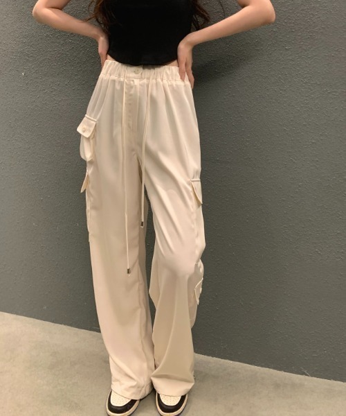 FAVORITO(ファヴォリート)の「ドローコードリングリラックスパンツ(その他パンツ・レディース・ベージュ/グレー/ピンク・F)」の13枚目の写真