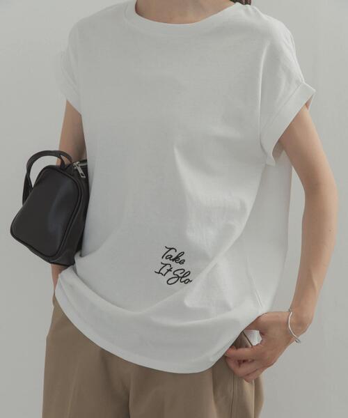 URBAN RESEARCH DOORS(アーバンリサーチドアーズ)の「刺繍ロゴTシャツ(Tシャツ/カットソー・レディース・チャコールグレー/オフホワイト・FREE)」の6枚目の写真