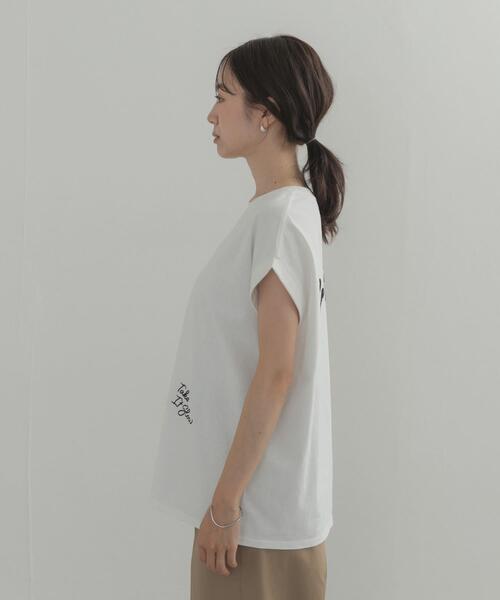 URBAN RESEARCH DOORS(アーバンリサーチドアーズ)の「刺繍ロゴTシャツ(Tシャツ/カットソー・レディース・チャコールグレー/オフホワイト・FREE)」の11枚目の写真