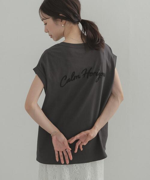 URBAN RESEARCH DOORS(アーバンリサーチドアーズ)の「刺繍ロゴTシャツ(Tシャツ/カットソー・レディース・チャコールグレー/オフホワイト・FREE)」の17枚目の写真