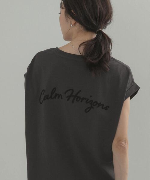 URBAN RESEARCH DOORS(アーバンリサーチドアーズ)の「刺繍ロゴTシャツ(Tシャツ/カットソー・レディース・チャコールグレー/オフホワイト・FREE)」の19枚目の写真