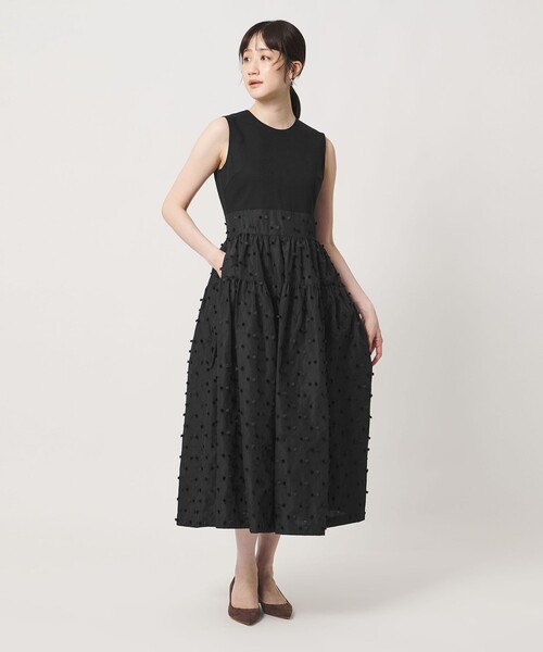 UNITED ARROWS(ユナイテッドアローズ)の「ドットリボン カットジャガード ワンピース ‐ウォッシャブル‐(ワンピース・レディース・ブラック/ネイビー・36/38)」の7枚目の写真