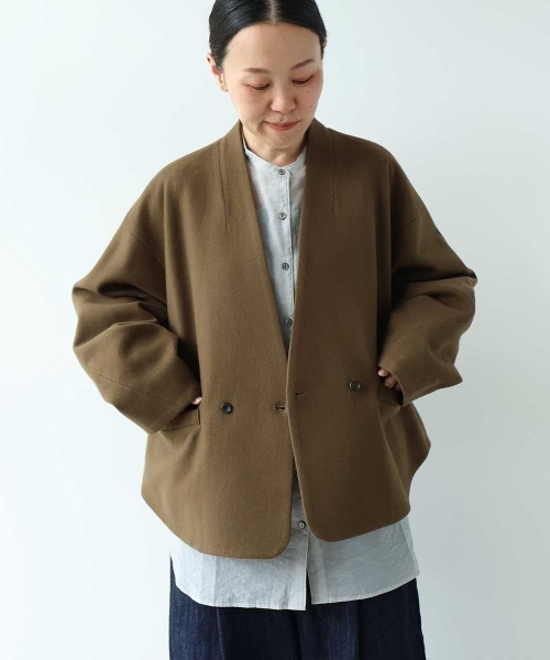 yuni(ユニ )の「super100 Wool cocoon double jacket(テーラードジャケット・レディース・パープル/チャコールグレー/ブラック/カーキ・FREE)」の4枚目の写真