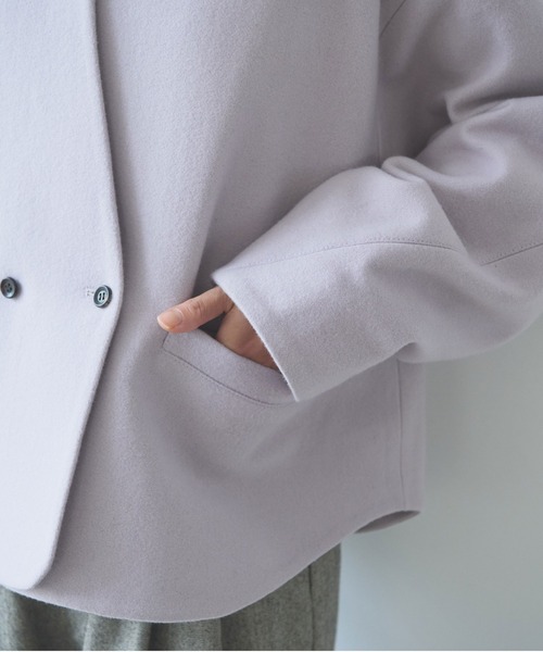 yuni(ユニ )の「super100 Wool cocoon double jacket(テーラードジャケット・レディース・パープル/チャコールグレー/ブラック/カーキ・FREE)」の10枚目の写真