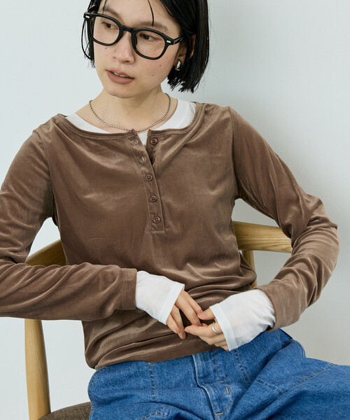 FREAK'S STORE(フリークスストア)の「シアーベロアヘンリーロンT/シアーロンT(Tシャツ/カットソー・レディース・ブラウン/ピンク/ブルー/ブラック・フリ-)」の1枚目の写真