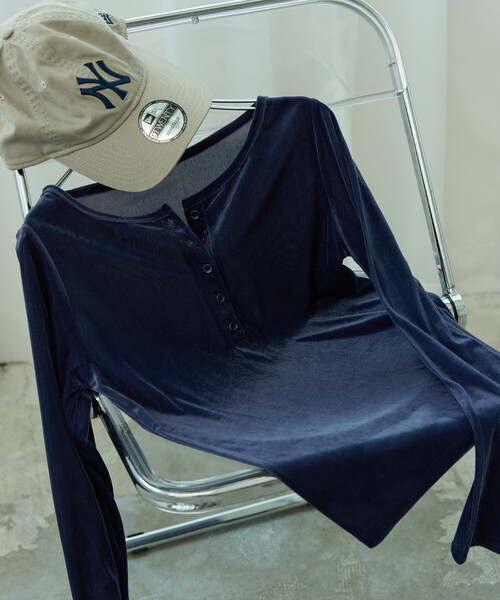 FREAK'S STORE(フリークスストア)の「シアーベロアヘンリーロンT/シアーロンT(Tシャツ/カットソー・レディース・ブラウン/ピンク/ブルー/ブラック・フリ-)」の3枚目の写真