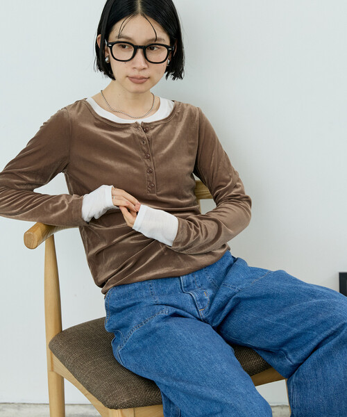 FREAK'S STORE(フリークスストア)の「シアーベロアヘンリーロンT/シアーロンT(Tシャツ/カットソー・レディース・ブラウン/ピンク/ブルー/ブラック・フリ-)」の16枚目の写真