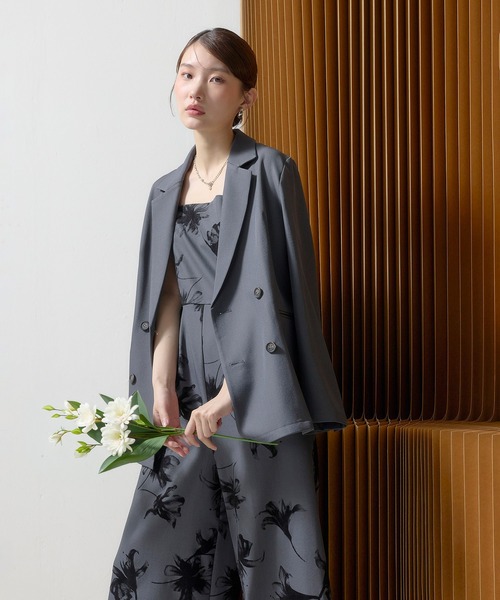 Kana(カナ)の「花柄フロッキ-ジャケットオールインワンパンツドレス2点セット パーティー 結婚式 お呼ばれ オケージョン デイリー(パンツドレス・レディース・チャコールグレー/ベージュ/ブラウン・M)」の10枚目の写真