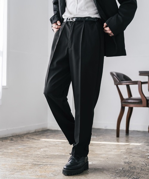 Rocky Monroe(ロッキーモンロー)の「TRストレッチ センタープレスワンタックテーパードイージーパンツ(スラックス・メンズ・チャコール/ブラック/オフホワイト/ブラウン・XL/M/L)」の11枚目の写真