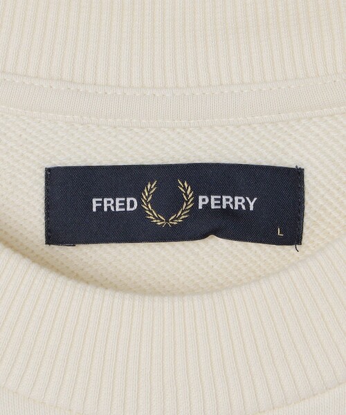 SHIPS(シップス)の「FRED PERRY: M3495 TIPPED CREW NECK(Tシャツ/カットソー・メンズ・ナチュラル/コバルトブルー・MEDIUM/LARGE)」の6枚目の写真