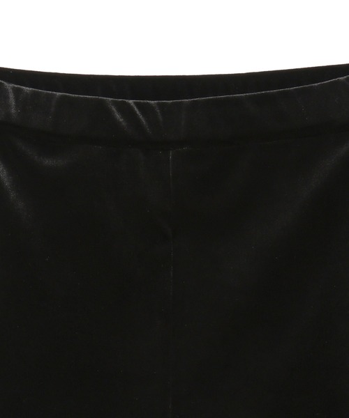 UNUS(ユナス)の「UNUS / Velour Biker Pants(その他パンツ・レディース・ブラック・FREE)」の6枚目の写真