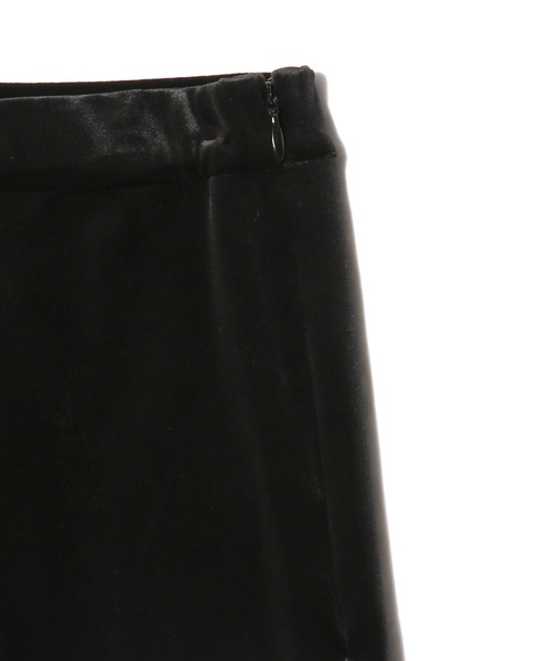 UNUS(ユナス)の「UNUS / Velour Biker Pants(その他パンツ・レディース・ブラック・FREE)」の7枚目の写真