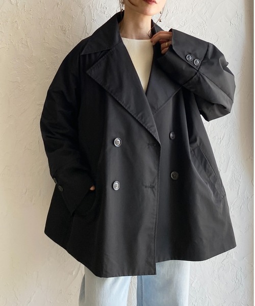 She's Closet(シーズクローゼット)の「ダブルボタン テーラードカラー ミドル丈 オーバーサイズ トレンチコート(トレンチコート・レディース・ブラック/アイボリー・FREE)」の1枚目の写真