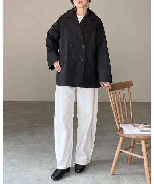 She's Closet(シーズクローゼット)の「ダブルボタン テーラードカラー ミドル丈 オーバーサイズ トレンチコート(トレンチコート・レディース・ブラック/アイボリー・FREE)」の22枚目の写真