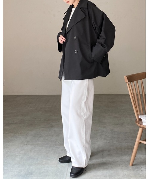 She's Closet(シーズクローゼット)の「ダブルボタン テーラードカラー ミドル丈 オーバーサイズ トレンチコート(トレンチコート・レディース・ブラック/アイボリー・FREE)」の7枚目の写真