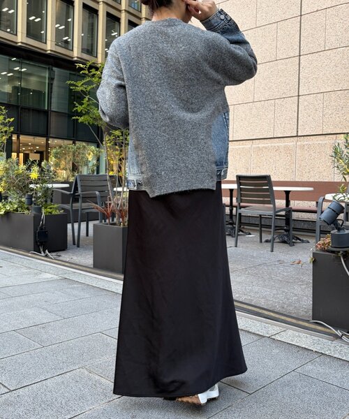 Jena espace merveilleux(ジェナ エスパスメルヴェイユ)の「デニムドッキングニット 秋服(ニット/セーター・レディース・アイボリー/グレー・FREE)」の19枚目の写真