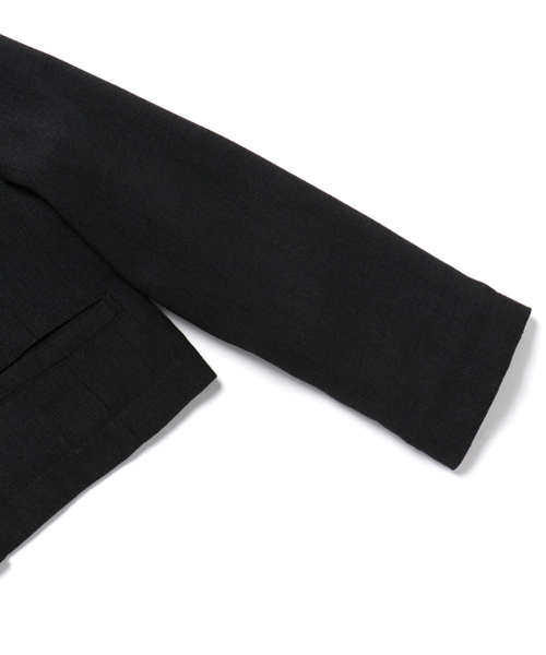 COMME CA ISM(コムサイズム)の「ノーカラージャケット(100cm-130cm)(ノーカラージャケット・キッズ・ブラック/ホワイト・110cm/120cm/130cm/100cm)」の4枚目の写真
