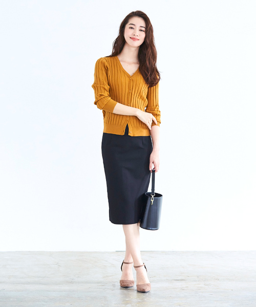 UR'S（ユアーズ）の「Vネックリブニットカーディガン（カーディガン/ボレロ・レディース・カーキ/ブラック/キャメル/ブラウン/杢グレー/パープル/アイボリー/ブルー/イエロー・M/S/L）」の9枚目の写真