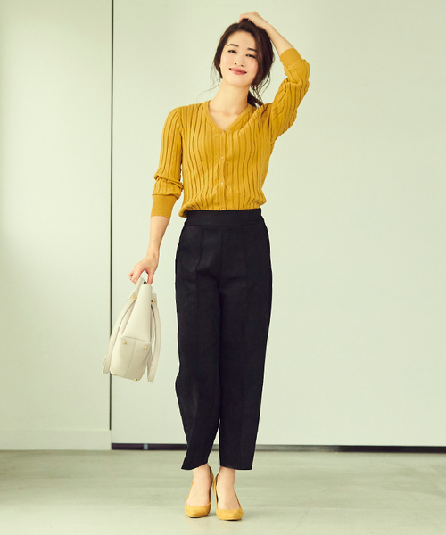 UR'S（ユアーズ）の「Vネックリブニットカーディガン（カーディガン/ボレロ・レディース・カーキ/ブラック/キャメル/ブラウン/杢グレー/パープル/アイボリー/ブルー/イエロー・M/S/L）」の8枚目の写真