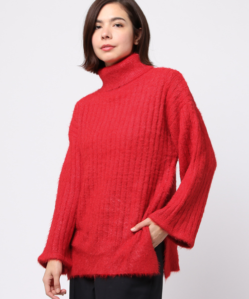 PUNYUS（プニュズ）の「タートルネックシャギーニット（ニット/セーター・レディース・ブラック/ネイビー/ブラウン/レッド・1/2/3/4）」の4枚目の写真