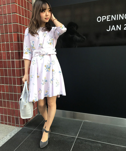 Noela ノエラ の オリジナルスプリングフラワー柄ワンピ ワンピース Wear