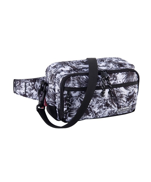 COLEMAN（コールマン）の「ウォーカーポーチ（ボディバッグ/ウエストポーチ・レディース・ライトグレー/スカイブルー/ブラック/ネイビー/グレー/レッド/オリーブ/サンドベージュ/ダークパープル/ブルーグレー/ブラウン系カモフラージュ/ダークグリーン/ライトブラック/ホワイト×ブラック/グリーン系その他/ホワイト/ブルー/ブラック系その他/ベージュ系その他・ONE SIZE/2L）」の3枚目の写真