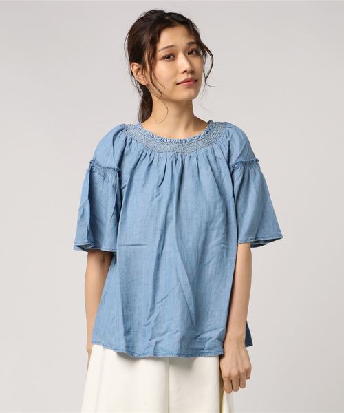 GAP(ギャップ)の「SS SMK NK FLTT(シャツ/ブラウス・レディース・ブルー系その他・XXS/L/XS/S/M)」の1枚目の写真