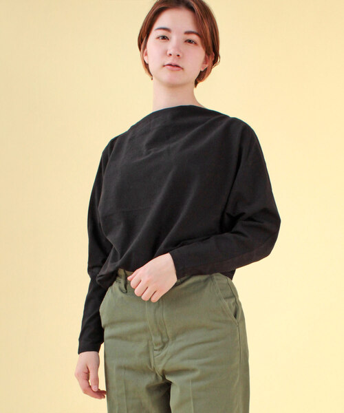 Audition(オーディション)の「M1001 プレーティング天竺ドルマンTシャツ(Tシャツ/カットソー・レディース・ホワイト/ブラック/キャメル・MEDIUM)」の15枚目の写真