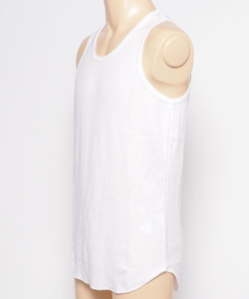 AZUL by moussy（アズールバイマウジー）の「TCハニカムタンクトップ（タンクトップ・メンズ・ホワイト/ブラック/ホワイト系その他・SMALL/MEDIUM/LARGE）」の4枚目の写真