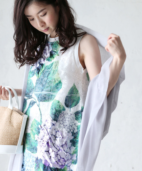 cawaii（カワイイ）の「咲き誇る紫陽花のワンピース ノースリーブワンピース　総レースチュニック（ワンピース・レディース・ホワイト・FREE）」の10枚目の写真