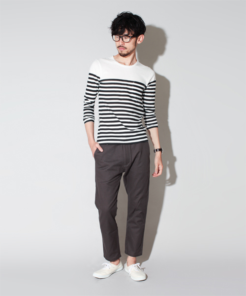 NANO universe（ナノユニバース）の「NUスラブチノクロップドボトム（チノパンツ・メンズ・ブラック/チャコール/ベージュ/ホワイト・SMALL/MEDIUM/LARGE/X-LARGE）」の7枚目の写真